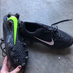 Girls softball cleats 8/12 never used $75